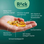 Eine Hand hält mehrere goldene Softgel-Kapseln, die Omega 3 Fischöl Kapseln von Röck Naturprodukte symbolisieren. Im Hintergrund stehen Hinweise zu hoher Qualität, DHA- und EPA-Gehalt, Vitamin E, Gentechnikfreiheit sowie schwermetallgeprüfter Reinheit.